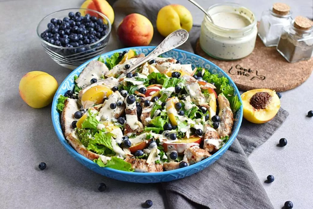 How to serve Chicken and Nectarine Poppy Seed Salad