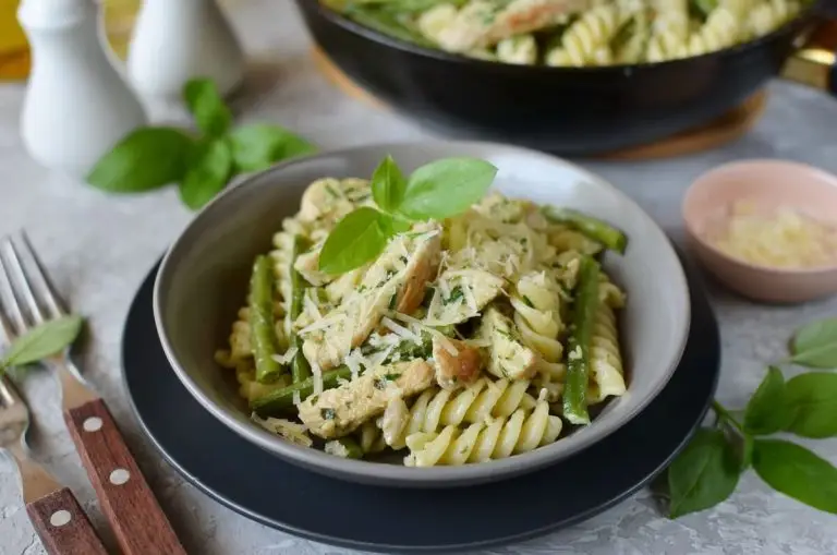 Step 8 - Creamy Chicken & Green Bean Pesto Pasta