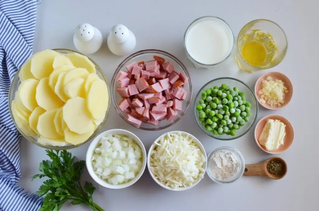 Ingredients for Creamy Ham and Potatoes au Gratin