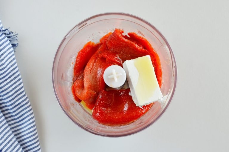 Step 1 - Creamy Roasted Red Pepper Zucchini Noodles