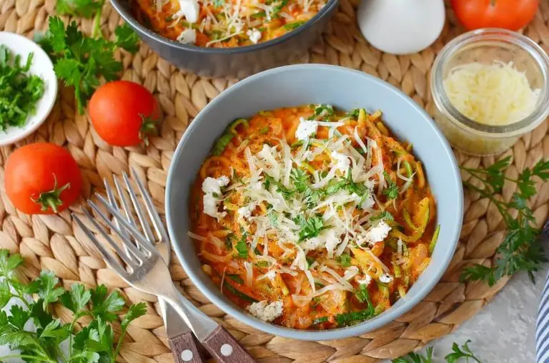 Step 5 - Creamy Roasted Red Pepper Zucchini Noodles