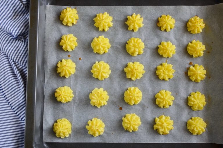 Step 9 - Duchess Potatoes