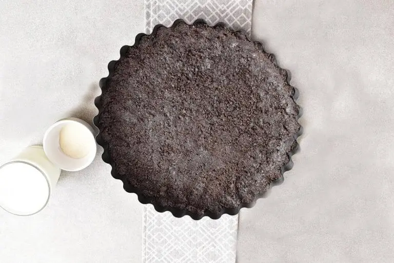 Step 2 - Easy No Bake Blackberry Tart