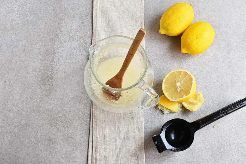 Frosted Lemonade recipe - step 1