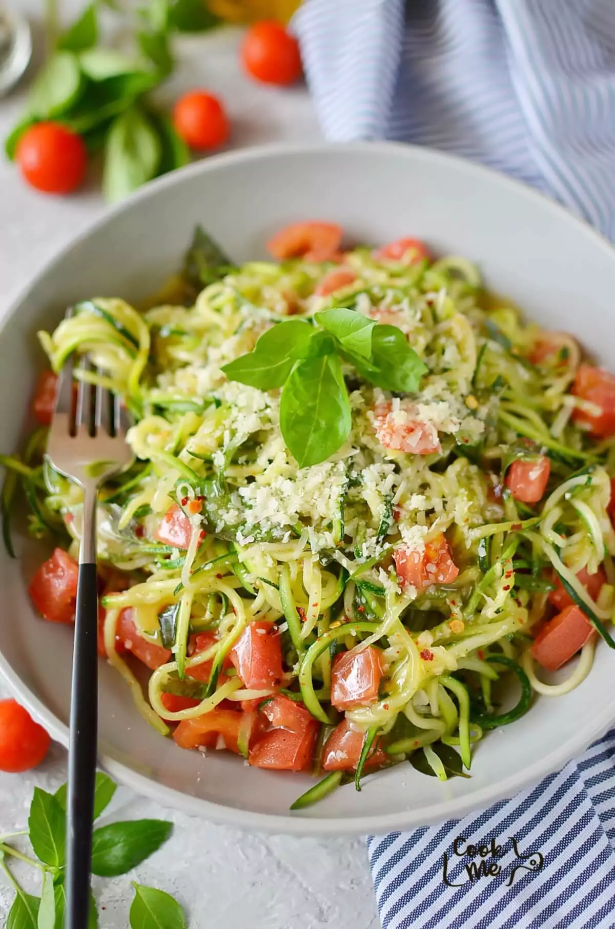 Guilt-Free Garlic Parmesan Zucchini Noodles