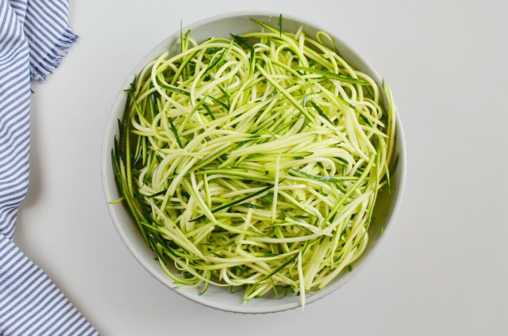 Guilt-Free Garlic Parmesan Zucchini Noodles recipe - step 1