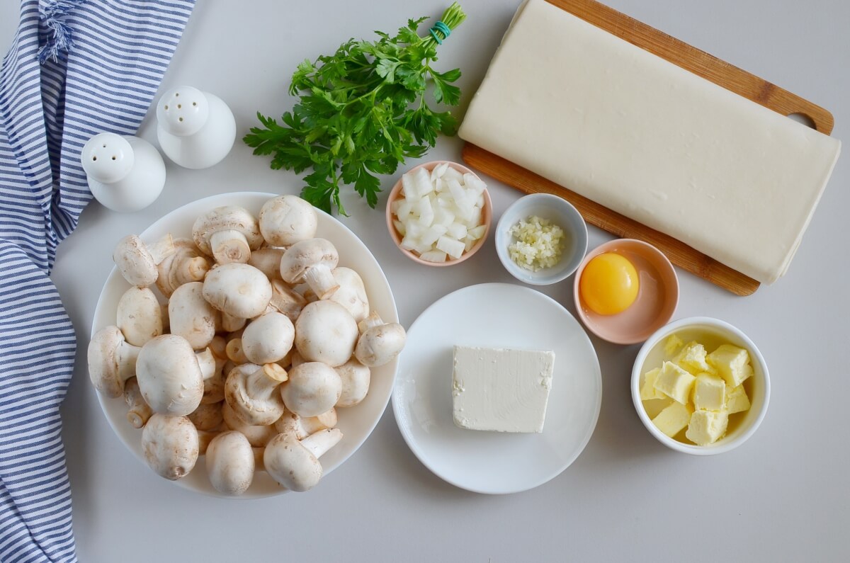 Ingridiens for Mushroom Tart with Puff Pastry