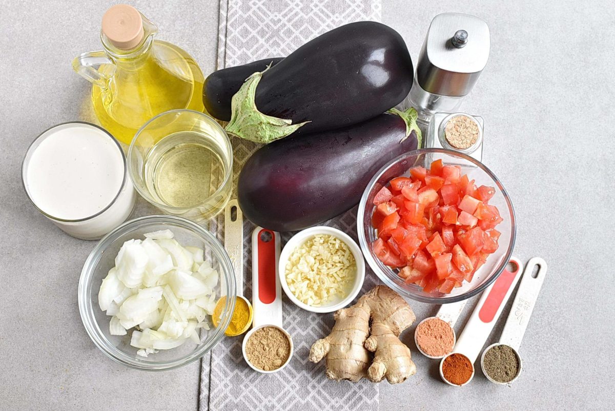 Ingredients for Vegan Roasted Eggplant Curry