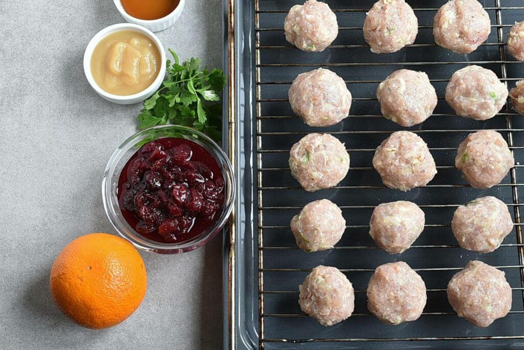 Apple Cranberry Turkey Meatballs recipe - step 3