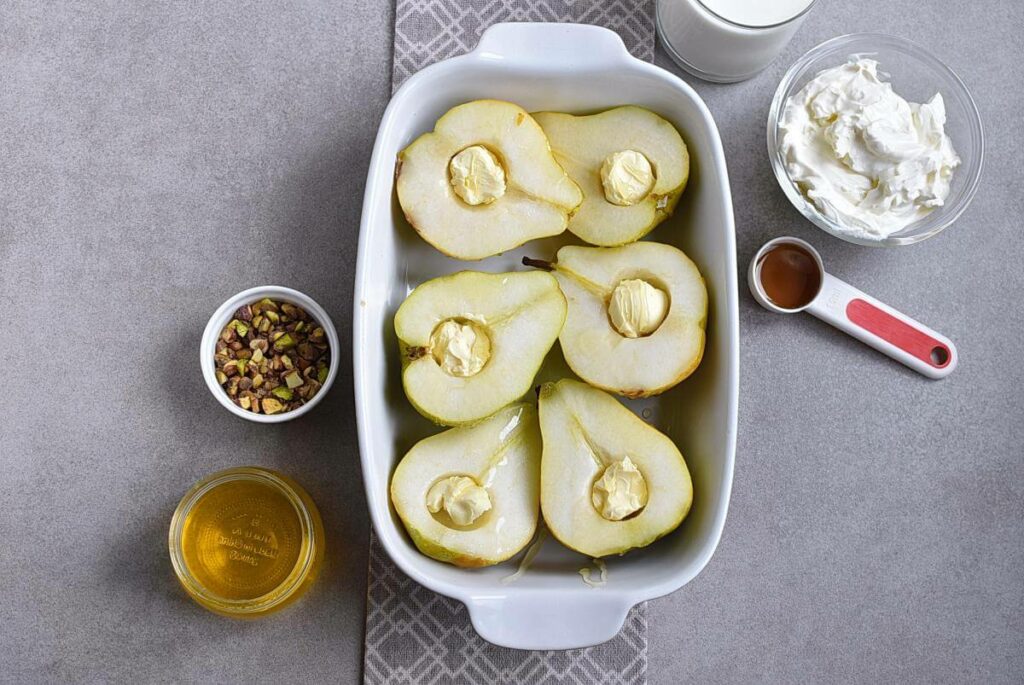 Gluten Free Baked Pears recipe - step 4