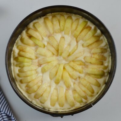 Bavarian Apple Tart recipe - step 5