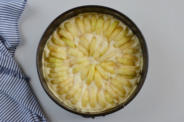 Step 5 - Bavarian Apple Tart