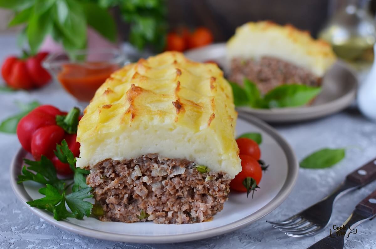 Cheesy Mash-Topped Meatloaf