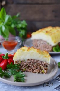 Cheesy Mash-Topped Meatloaf