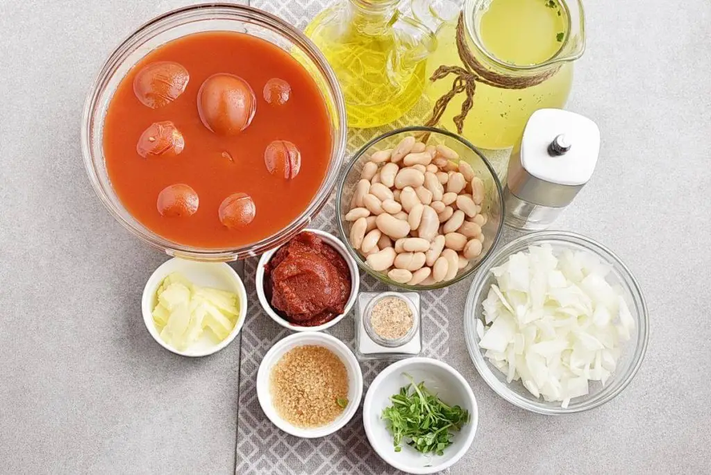 Ingredients for Classic Tomato Soup