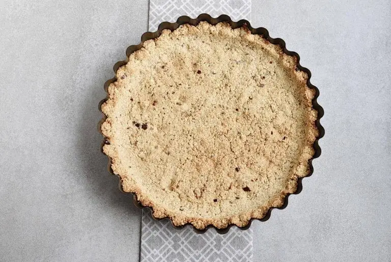 Step 6 - Gluten-Free Pretty Peach Tart