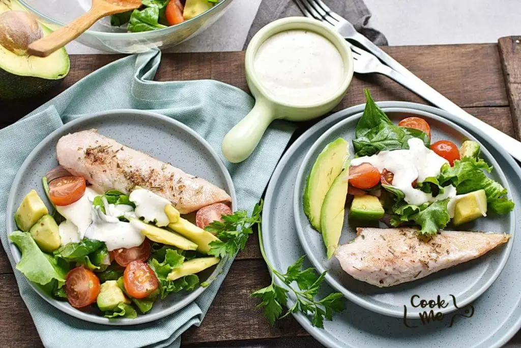 Grilled Chicken Salad with Creamy Dressing