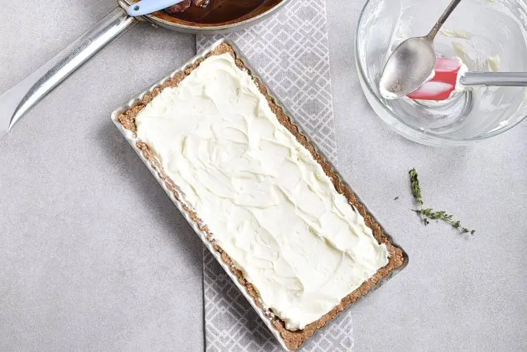 Step 6 - No-Bake Plum Tart with Mascarpone