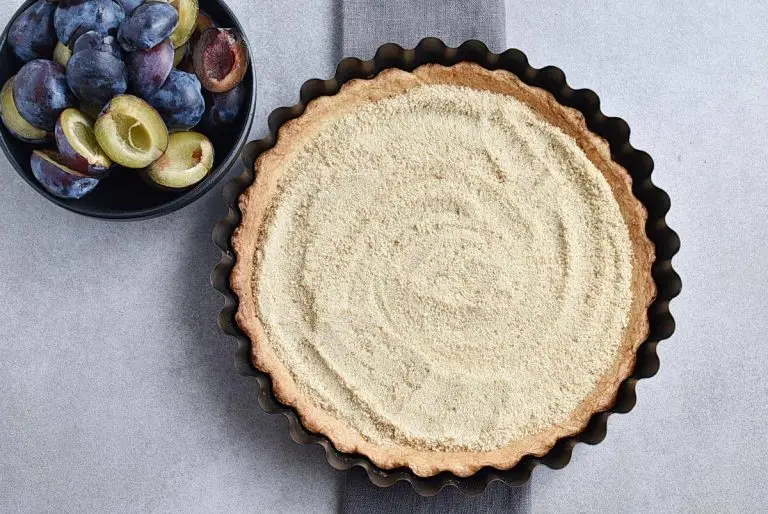 Step 3 - Easy Plum Tart