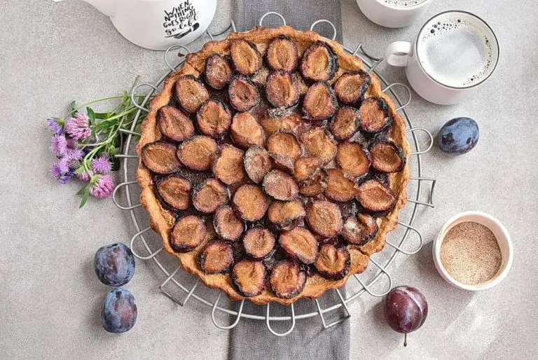 Step 9 - Easy Plum Tart