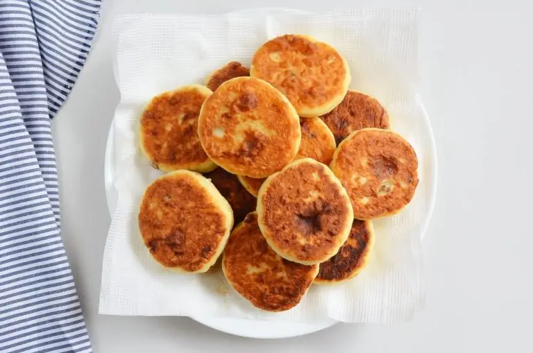 Step 4 - Syrniki: Ukrainian Cheese Pancakes