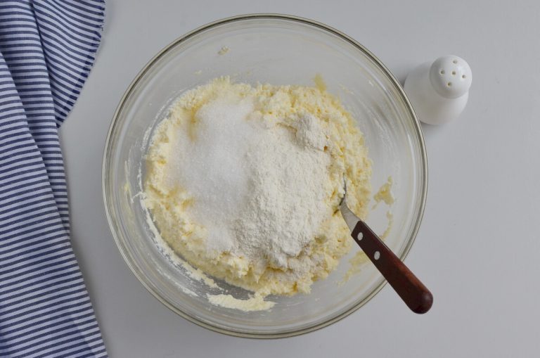 Step 2 - Syrniki: Ukrainian Cheese Pancakes