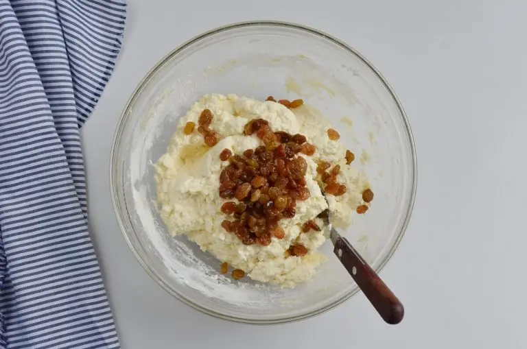 Step 2 - Syrniki: Ukrainian Cheese Pancakes