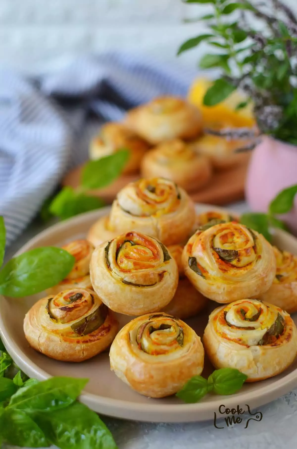 Vegan Pumpkin Basil Pinwheels