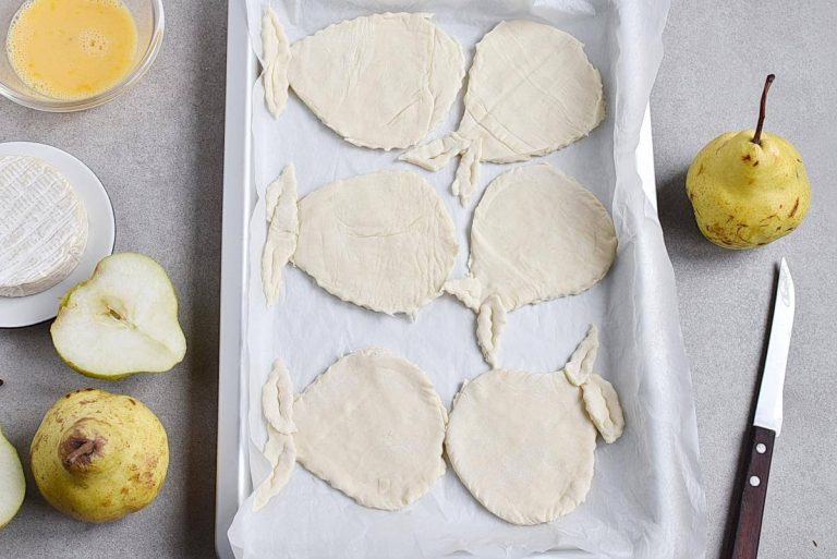 Step 4 - Baked Pears in Puff Pastry