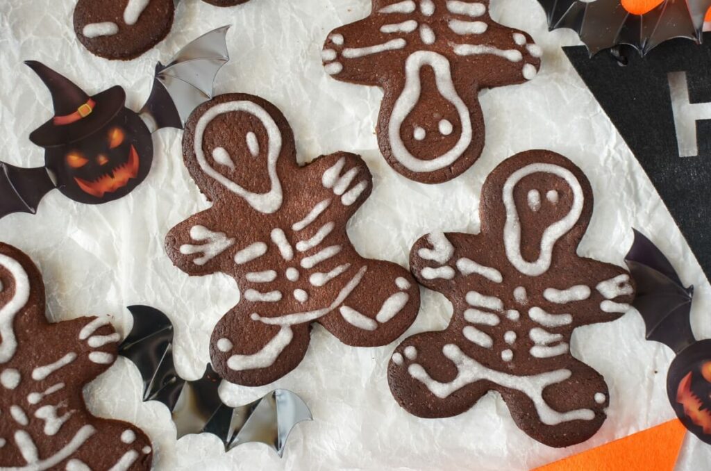How to serve Bittersweet Chocolate Skeleton Cookies