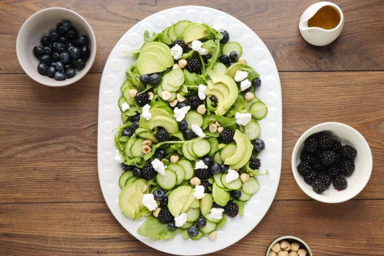 Step 2 - Blackberry, Avocado and Arugula Salad