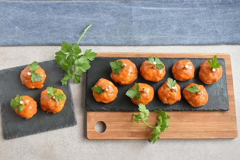 Step 7 - Buffalo Meatball Pumpkins