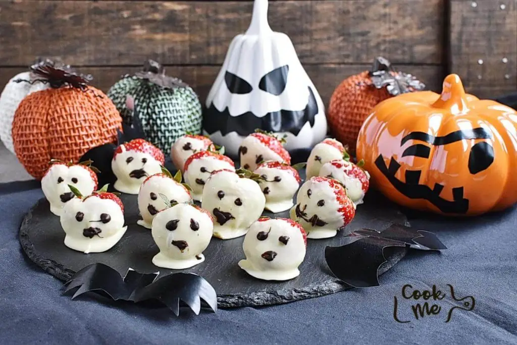 Halloween Ghost Strawberries