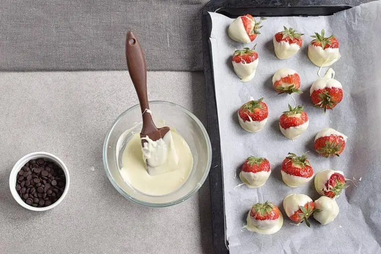 Step 3 - Halloween Ghost Strawberries