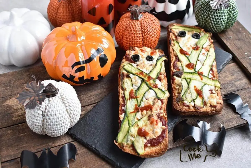 Halloween Mummy Pizzas