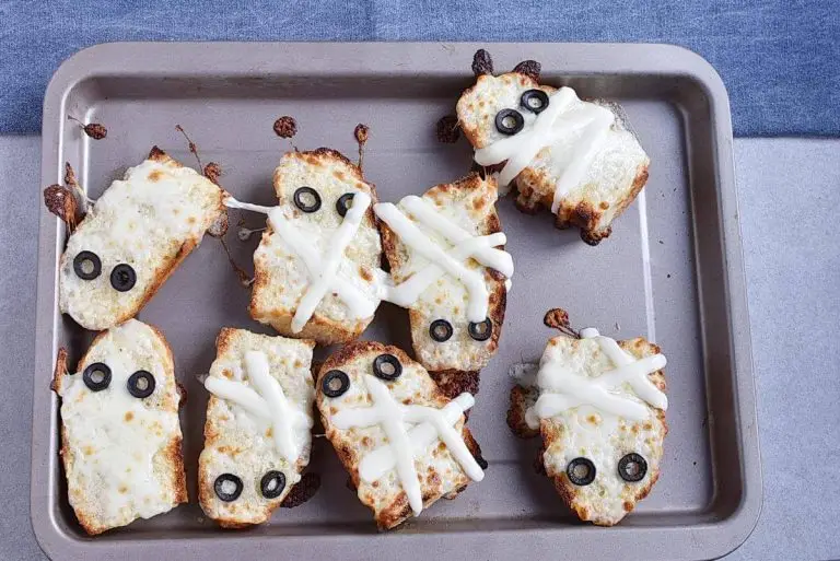 Step 7 - Mummified Garlic Bread