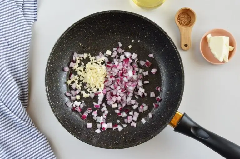 Mushroom-Stuffed Eggplant recipe - step 6