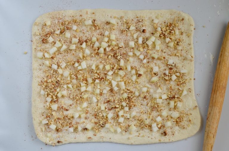 Step 8 - Pear Breakfast Buns