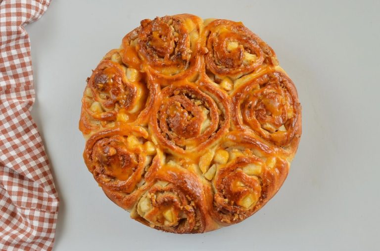Step 14 - Pear Breakfast Buns