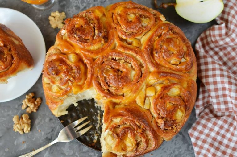 Step 15 - Pear Breakfast Buns