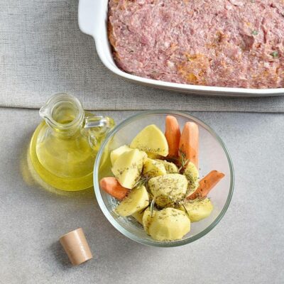 Pumpkin & Cheese Stuffed Meatloaf recipe - step 4