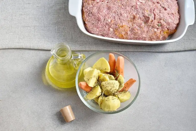 Step 4 - Pumpkin & Cheese Stuffed Meatloaf