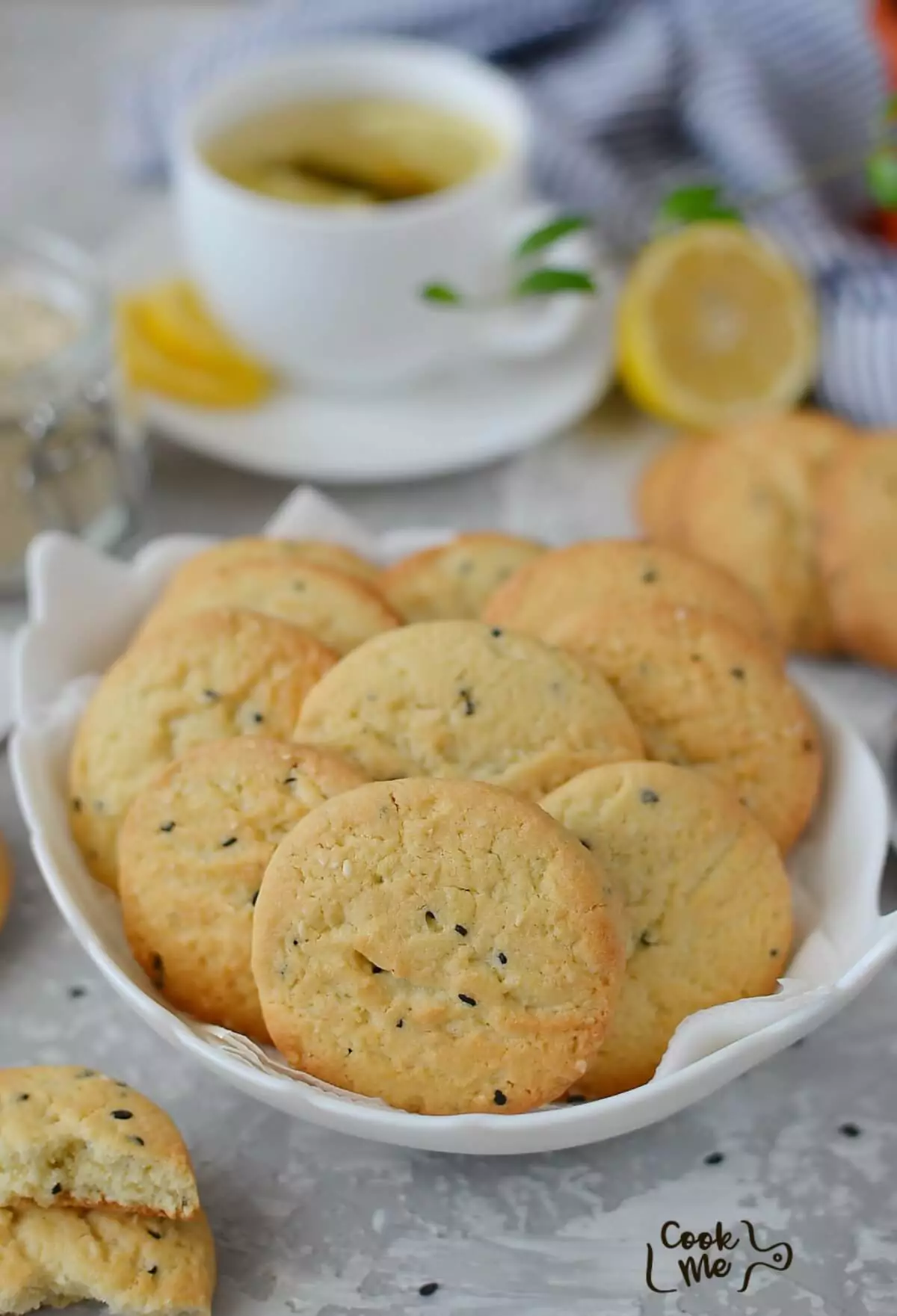 Sesame Cookies