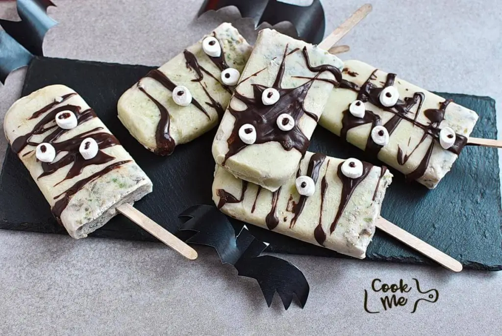 Spooky Halloween Popsicles