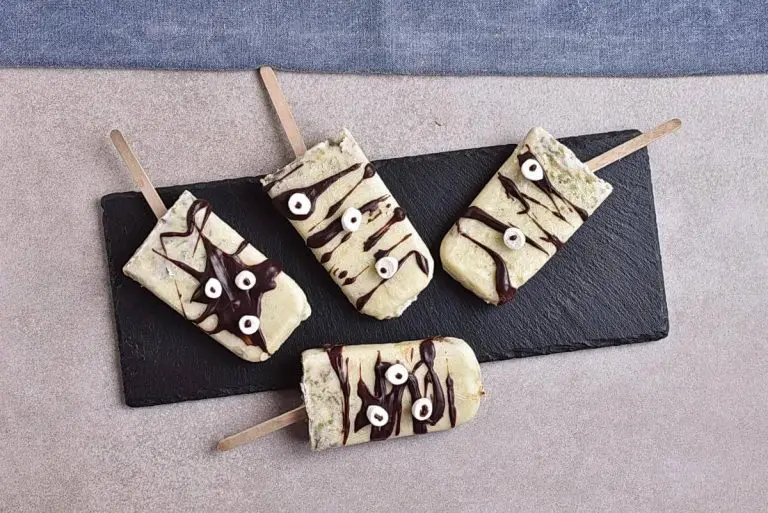 Step 7 - Spooky Halloween Popsicles