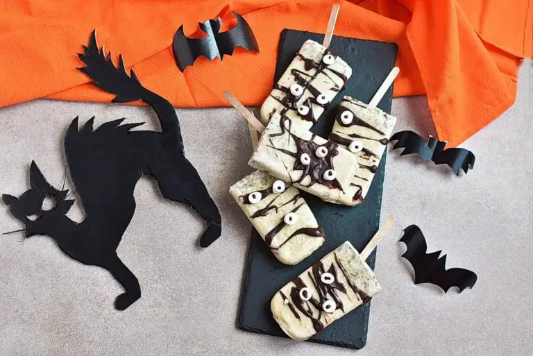 Step 8 - Spooky Halloween Popsicles