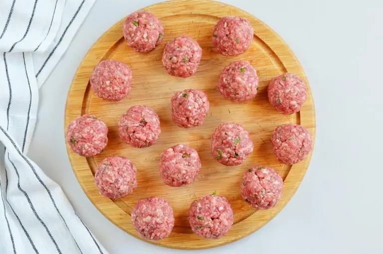 Step 4 - Zombie Eyes – Halloween Meatballs