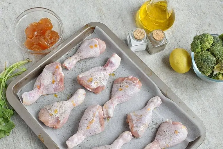 Step 2 - Apricot-Glazed Drumsticks with Broccoli