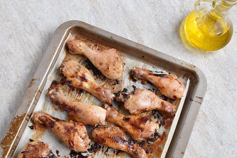 Step 6 - Apricot-Glazed Drumsticks with Broccoli