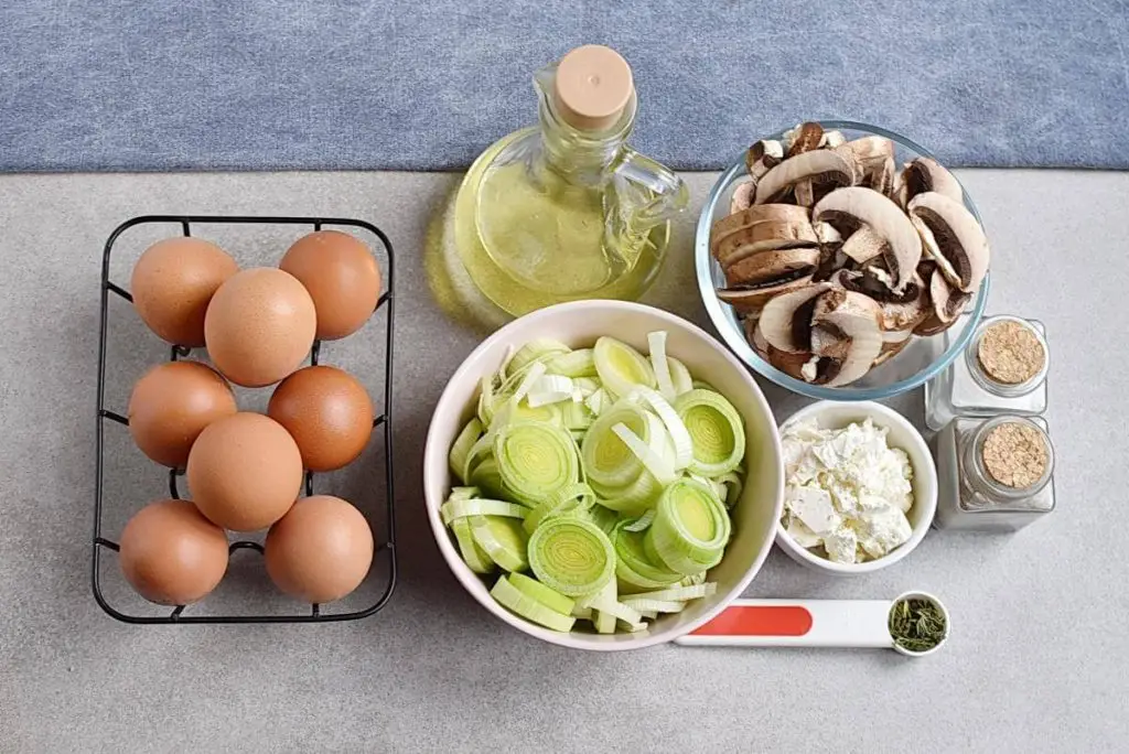 Ingredients for Baked Eggs with Leeks and Mushrooms
